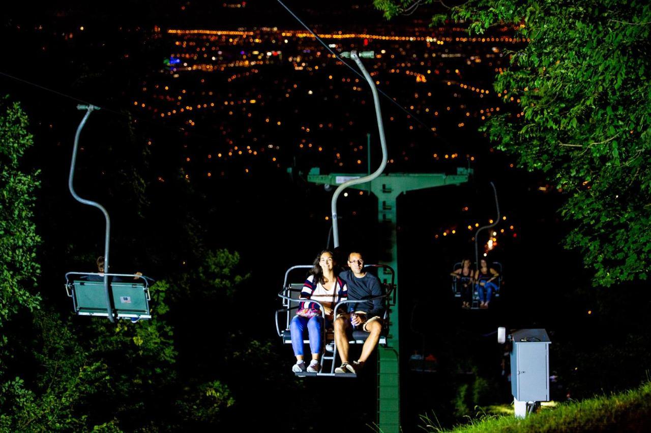 Panoramic Comfort In The Luxurious Green District! บูดาเปสต์ ภายนอก รูปภาพ